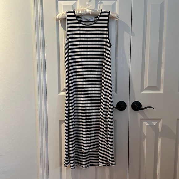 sonnet james sleeveless play dress - Picture 1 of 3